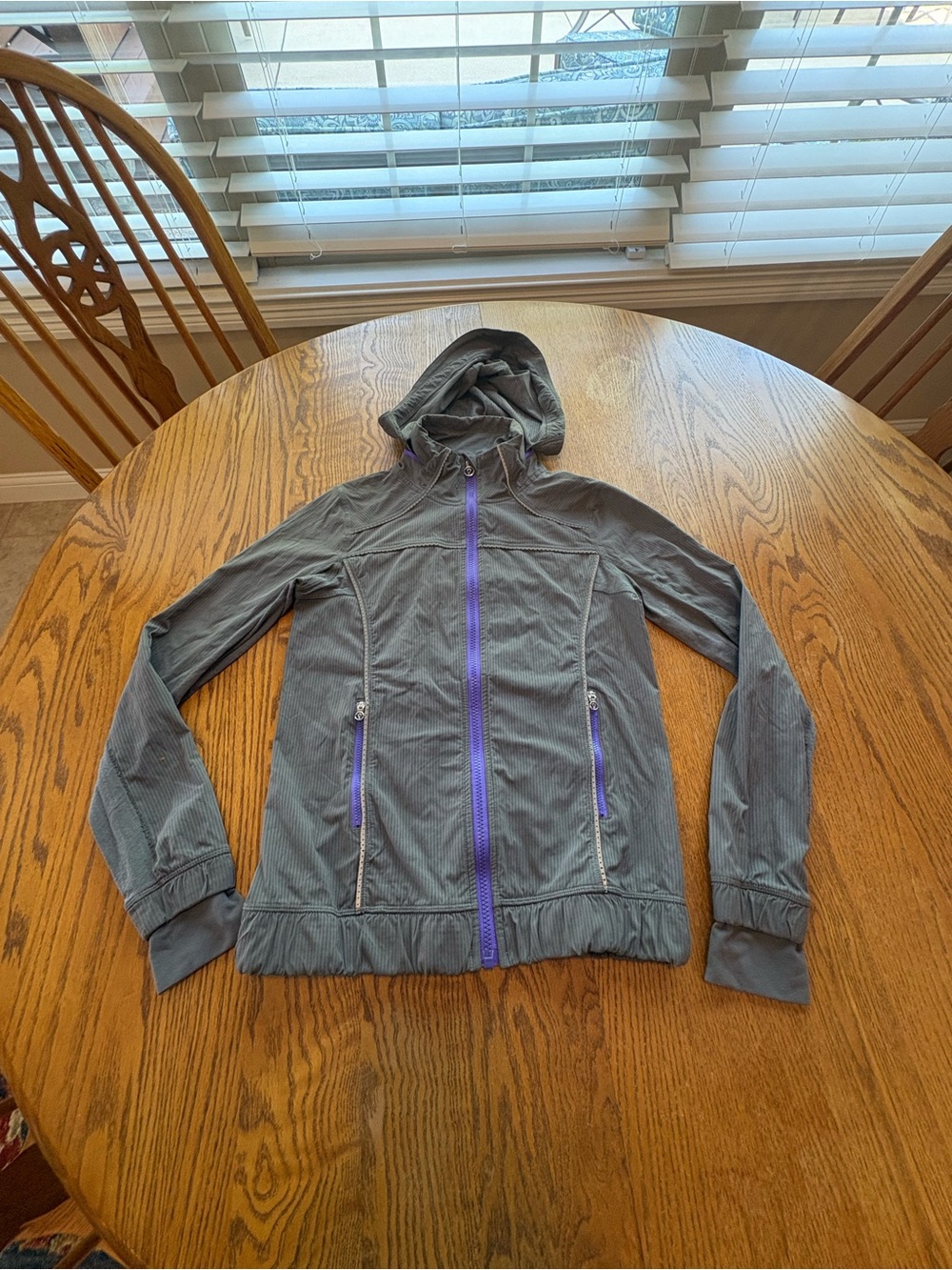Ivivva Lightweight Gray Hooded Sport Jacket Size 14 Girls